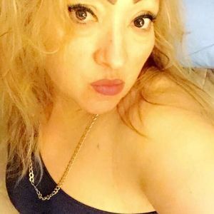 Meet your Posher, Myra